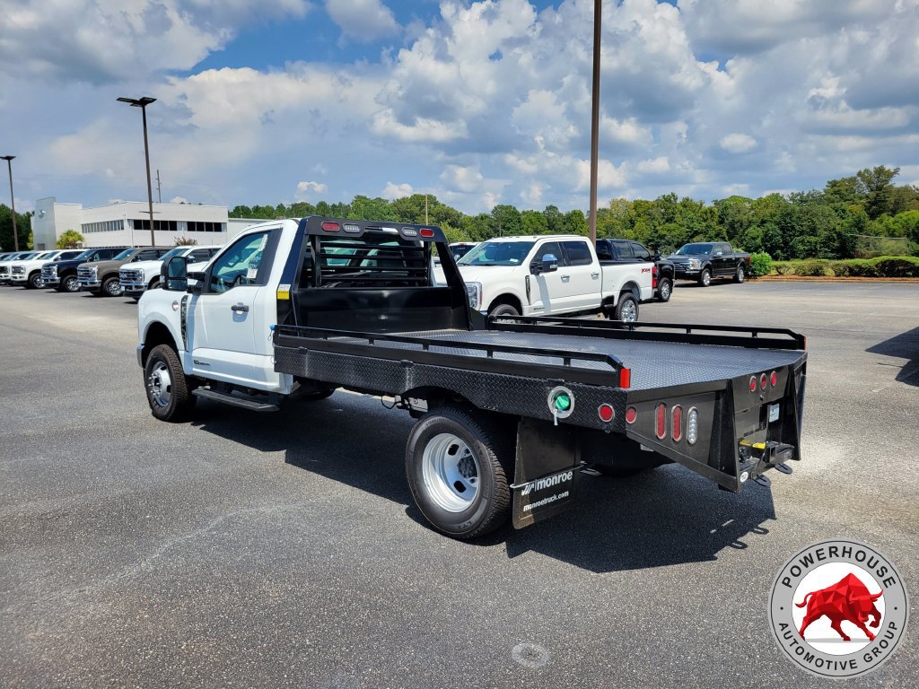 New 2025 Ford F350 XL w/ XL Chrome Package AWD/4WD image 4