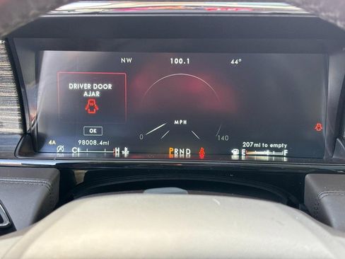 Used 2021 Lincoln Navigator Black Label w/ Cargo Convenience Package image 21