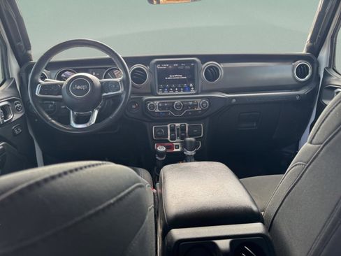 Used 2023 Jeep Wrangler Unlimited Rubicon 4xe w/ Cold Weather Group image 8