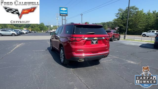 Used 2023 Chevrolet Traverse Premier FWD image 7
