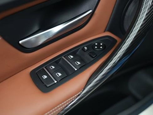 Used 2017 BMW M3 RWD image 22