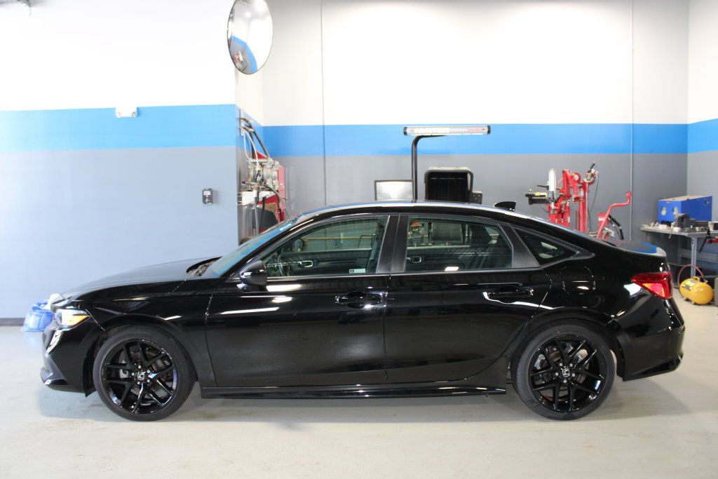 Used 2024 Honda Civic Sport image 10