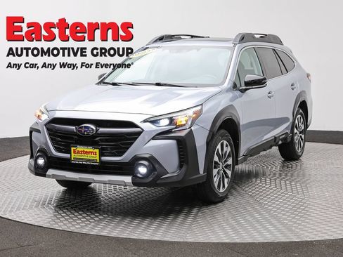 Used 2023 Subaru Outback Limited AWD/4WD image 1