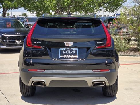 Used 2023 Cadillac XT4 Premium Luxury FWD image 13