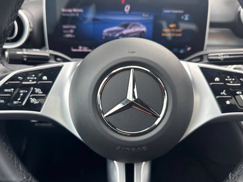 Used 2025 Mercedes-Benz C 300 Sedan image 22