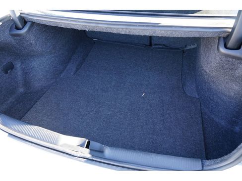 Used 2018 Dodge Charger SXT image 27