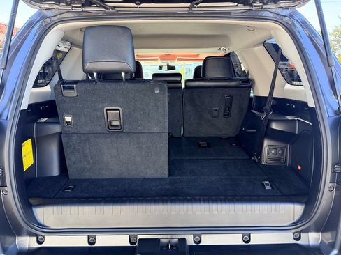Used 2016 Toyota 4Runner Limited AWD/4WD image 22
