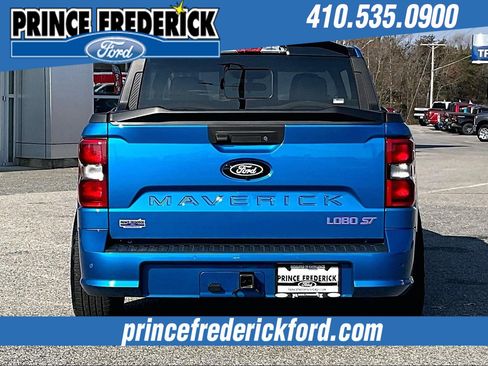 Used 2025 Ford Maverick Lobo image 4