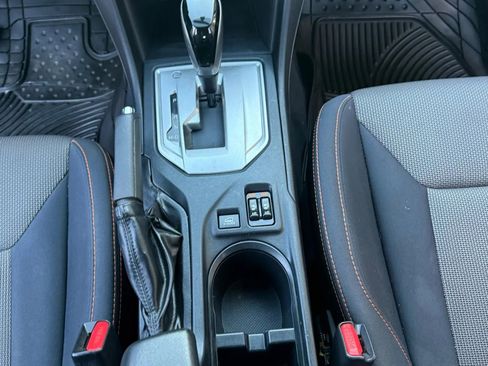 Used 2018 Subaru Crosstrek 2.0i Premium image 25