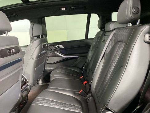Certified 2025 BMW X7 M60i w/ Climate Comfort Package AWD/4WD image 22