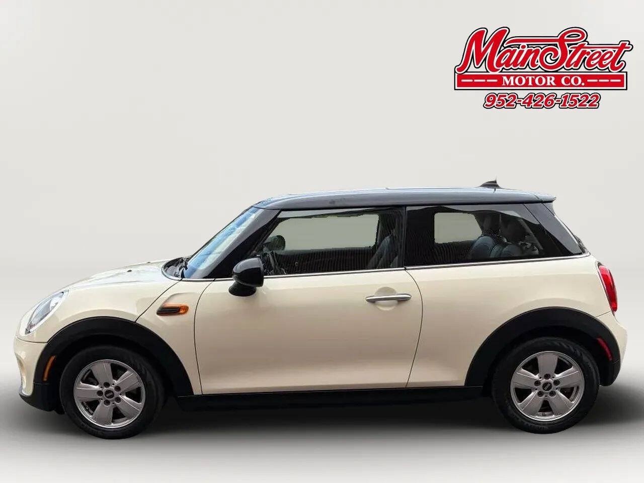 Used 2015 MINI Cooper 2-Door Hardtop FWD image 4