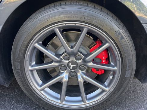 Used 2020 Tesla Model 3 Long Range image 26