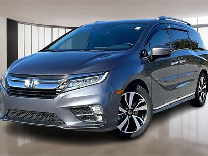 Used 2018 Honda Odyssey Elite