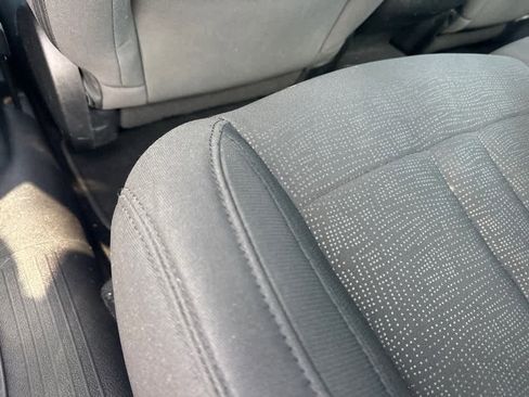 Used 2016 Chrysler 200 Limited w/ Anniversary Edition image 14