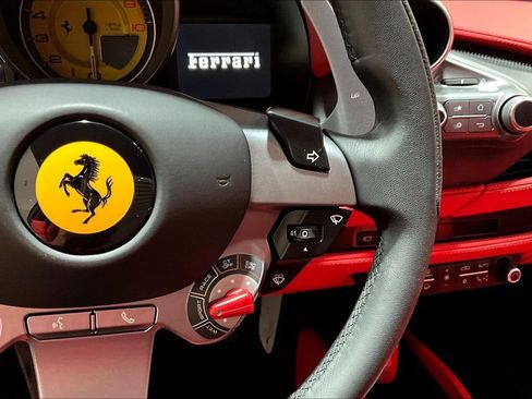 Used 2021 Ferrari F8 Tributo RWD image 12