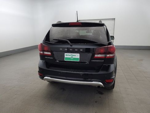 Used 2020 Dodge Journey Crossroad FWD image 7