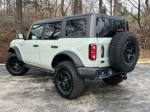 Used 2022 Ford Bronco Wildtrak image 3