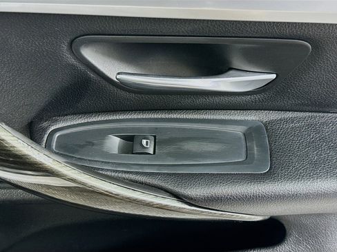 Used 2016 BMW 428i Convertible image 26