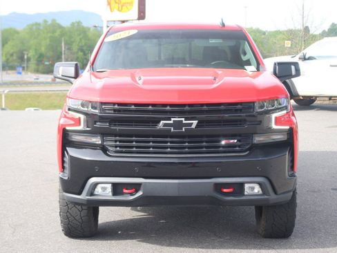 Used 2021 Chevrolet Silverado 1500 LT Trail Boss w/ LT Trail Boss Premium Package AWD/4WD image 2