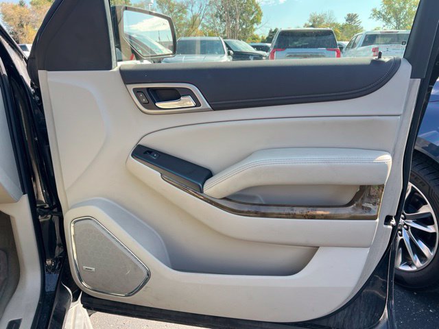 Used 2016 GMC Yukon XL Denali AWD/4WD image 8