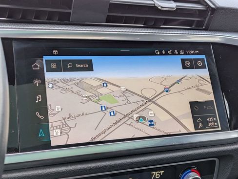 Certified 2023 Audi Q3 2.0T Premium Plus w/ Premium Plus Package image 19