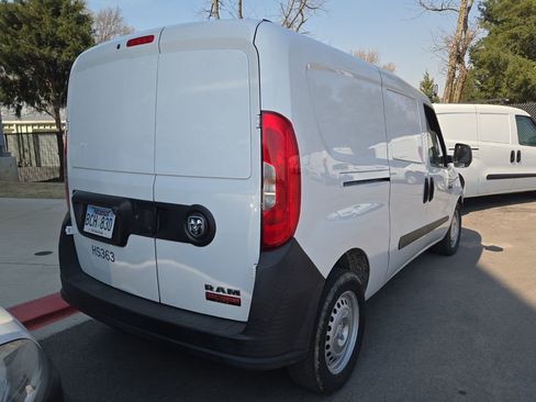 Used 2020 RAM ProMaster City Tradesman image 3