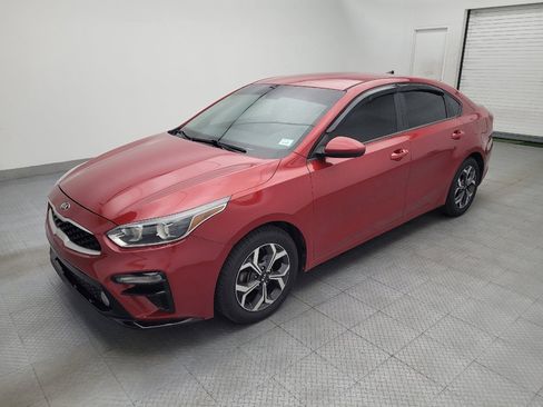 Used 2020 Kia Forte LXS FWD image 2