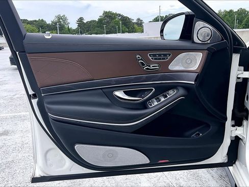 Used 2020 Mercedes-Benz S 63 AMG 4MATIC Sedan image 21