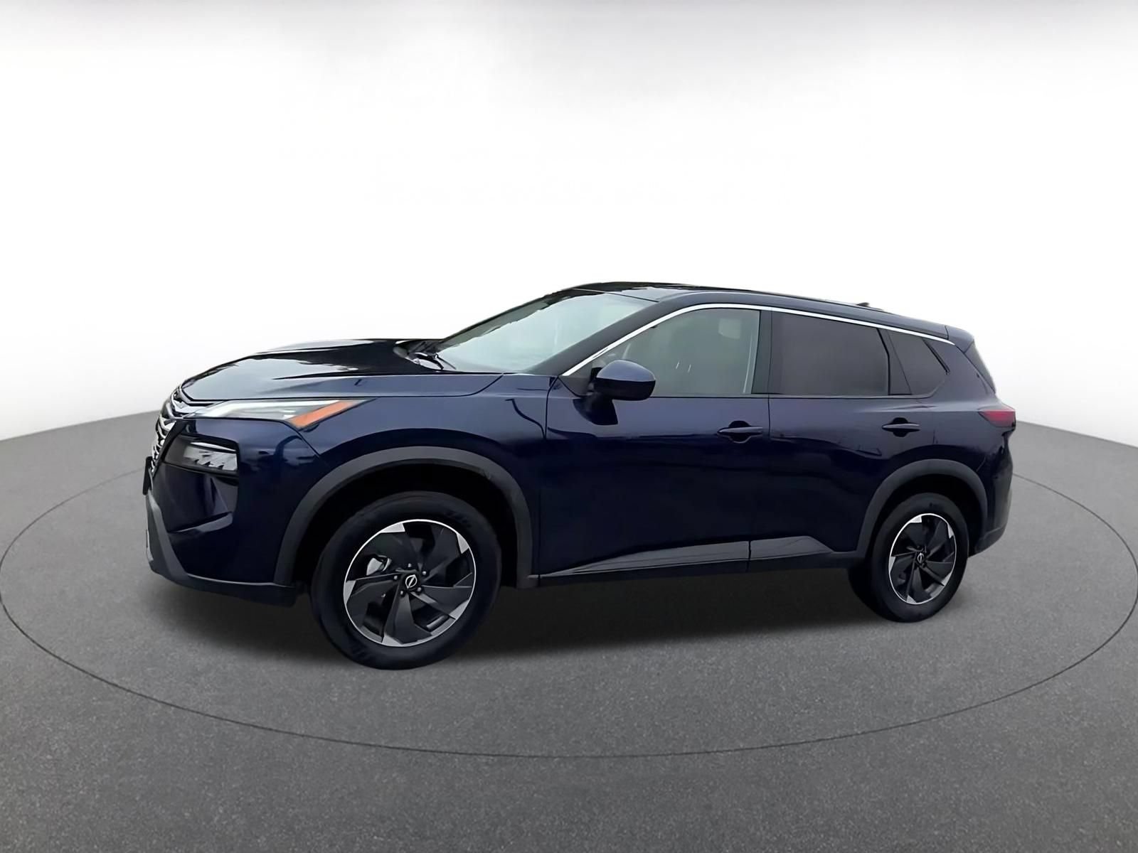 Used 2025 Nissan Rogue SV AWD/4WD image 7