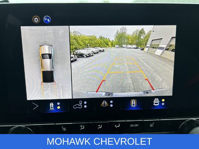 Certified 2024 Chevrolet Colorado Z71 w/ Z71 Convenience Package 2 AWD/4WD image 15