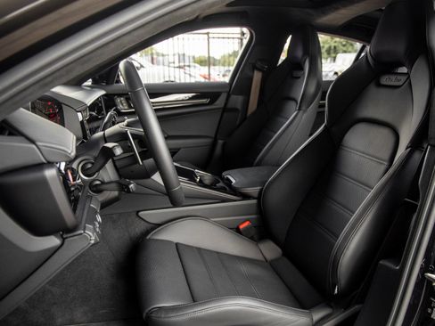 Certified 2026 Porsche Panamera Turbo AWD/4WD image 5