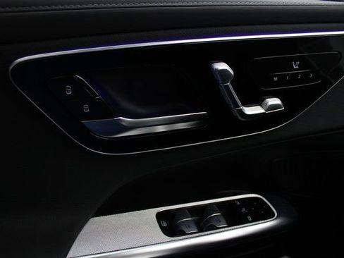 New 2025 Mercedes-Benz GLC 43 AMG 4MATIC image 27