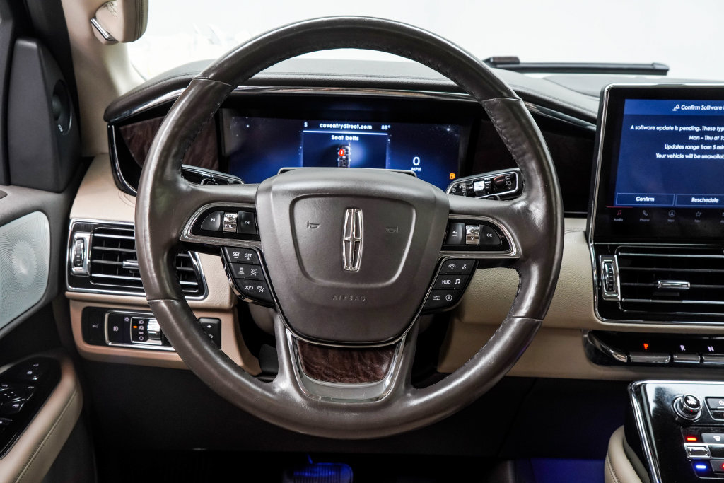 Used 2022 Lincoln Navigator Reserve AWD/4WD image 25