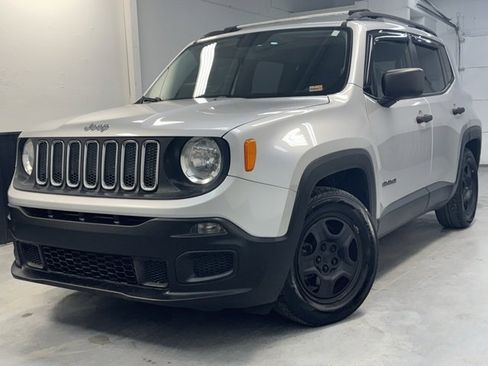 Used 2015 Jeep Renegade Sport w/ Power & Air Group image 3