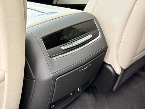 Used 2024 Cadillac Escalade Sport w/ LPO, ONYX Package AWD/4WD image 19