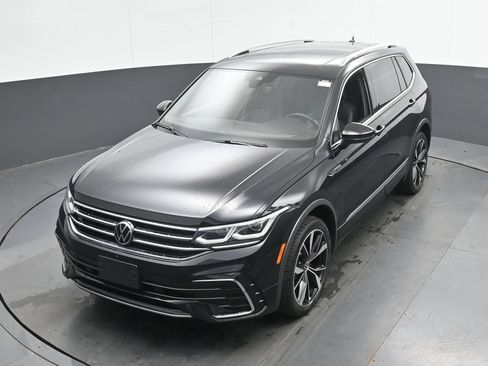 Used 2022 Volkswagen Tiguan SEL R-Line AWD/4WD image 35
