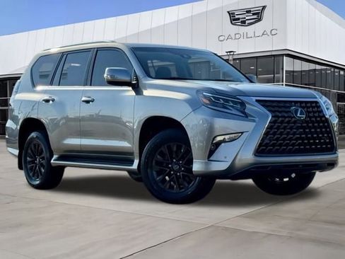 Used 2020 Lexus GX 460 Premium image 2