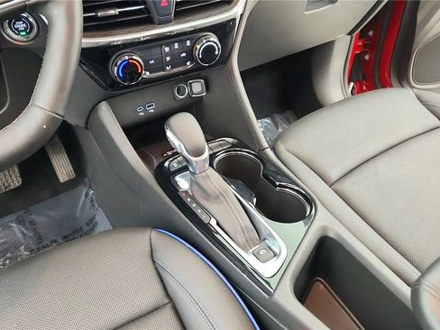Used 2026 Buick Encore GX Sport Touring w/ Advanced Technology Package FWD image 33