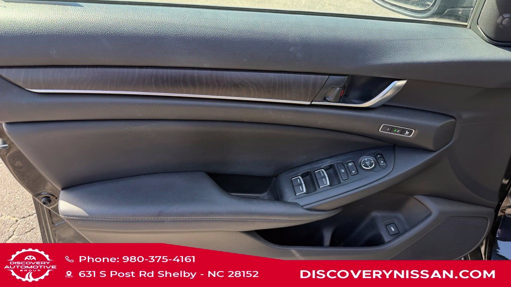 Used 2020 Honda Accord Touring image 10