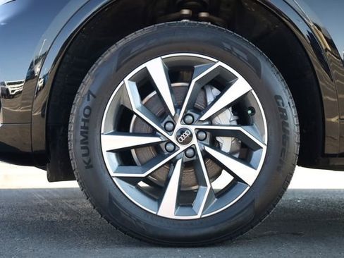 Used 2022 Audi Q5 2.0T Premium Plus w/ Premium Plus Package image 7