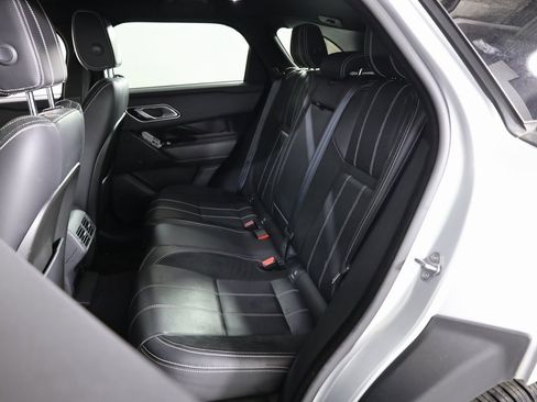 Used 2018 Land Rover Range Rover Velar S image 35