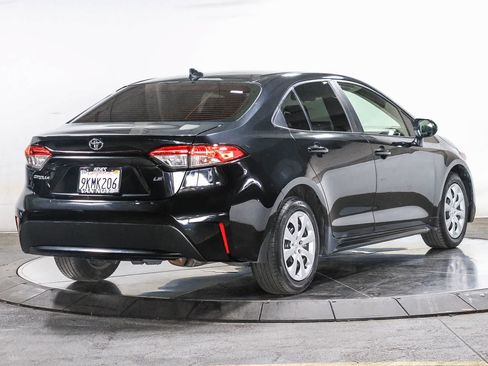 Certified 2020 Toyota Corolla LE w/ Carpet Mat Package (TMS) FWD image 5