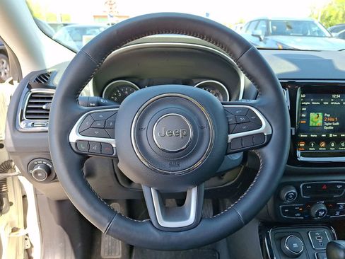 Used 2019 Jeep Compass Limited AWD/4WD image 21