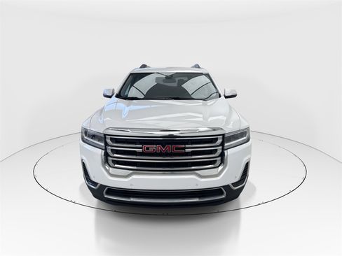 Used 2022 GMC Acadia SLE w/ Driver Convenience Package image 3