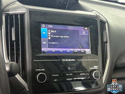 Used 2019 Subaru Crosstrek 2.0i AWD/4WD image 23