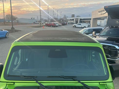 New 2026 Jeep Wrangler Unlimited Sahara w/ Safety Group image 8