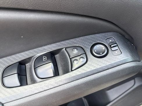 Used 2023 Nissan Altima 2.5 S FWD image 11