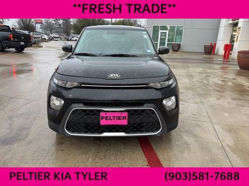 Certified 2021 Kia Soul LX image 2