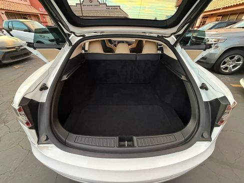 Used 2016 Tesla Model S 70D image 13