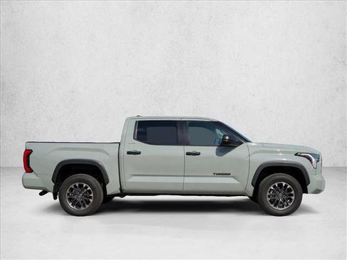 Used 2026 Toyota Tundra SR5 w/ TRD Off-Road Package AWD/4WD image 4